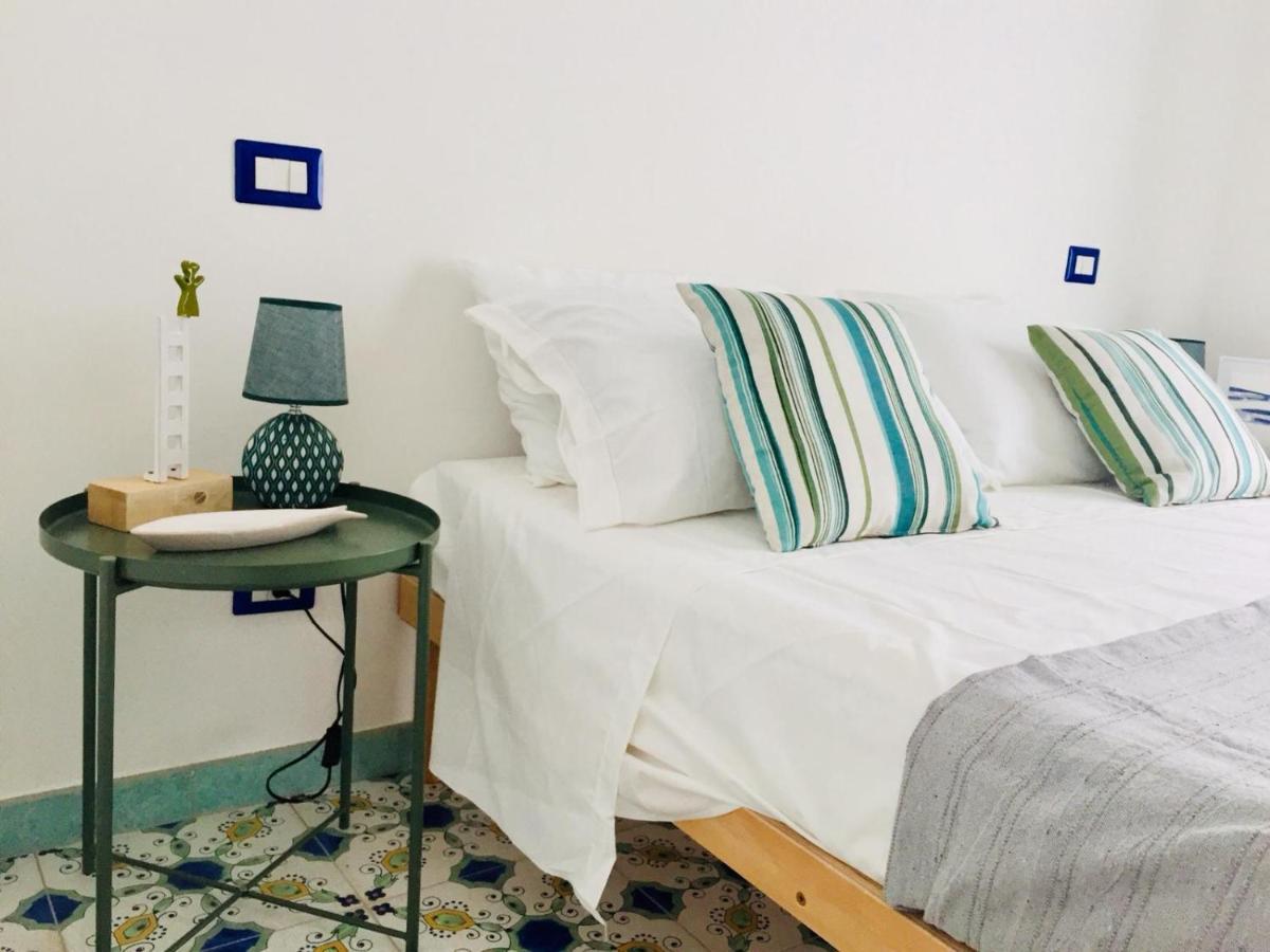 סלרנו L'Alice B&B מראה חיצוני תמונה