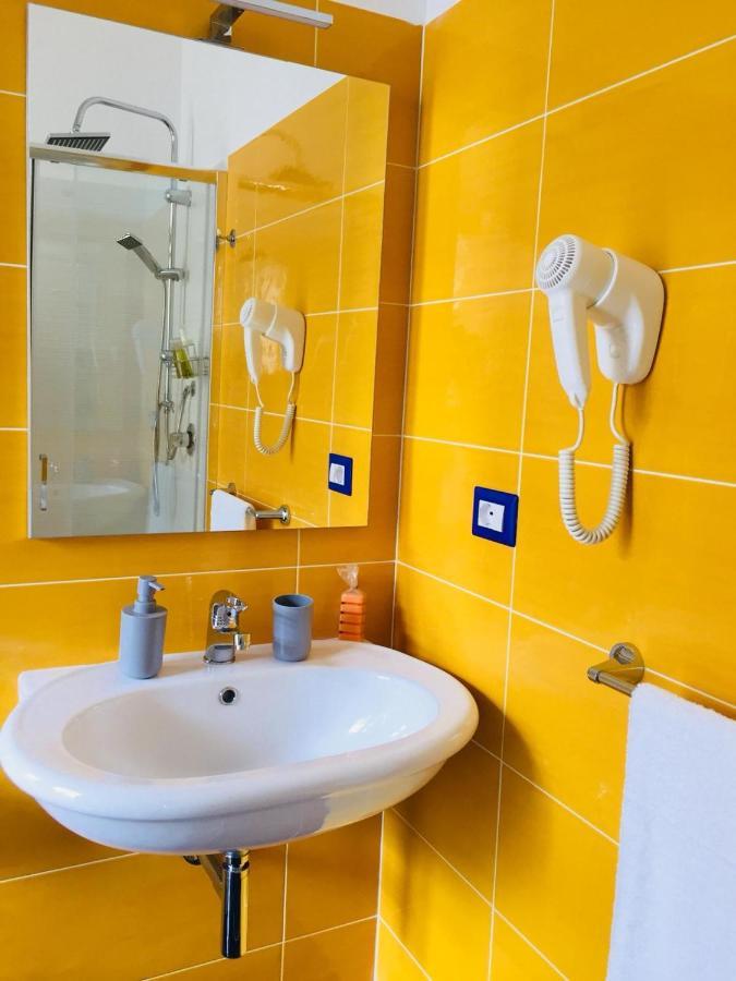 סלרנו L'Alice B&B מראה חיצוני תמונה